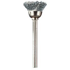 BROSSE EN ACIER 